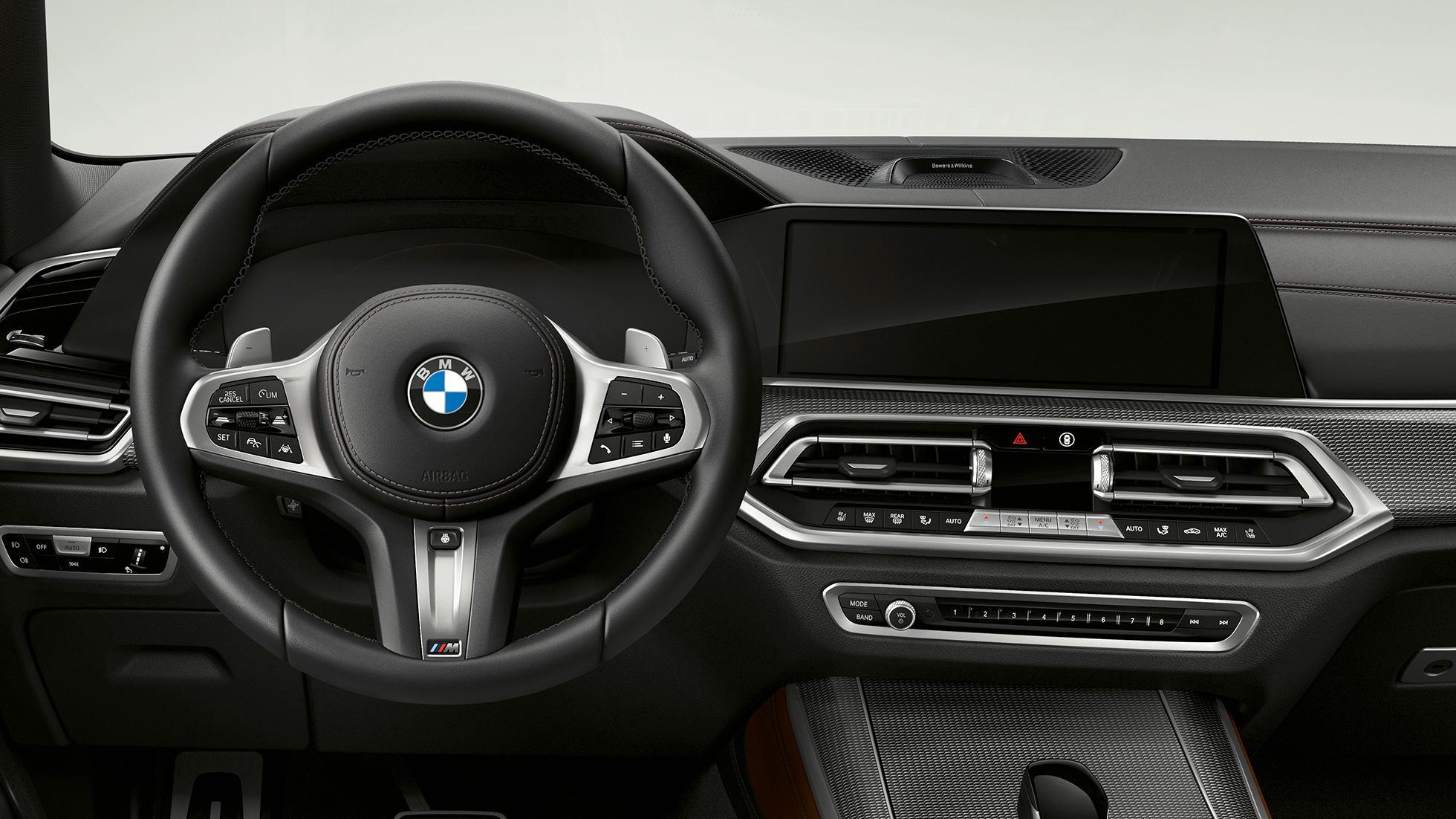 M kožený volant BMW X5 M50i M kožený volant BMW X5 M50i G05 kokpit