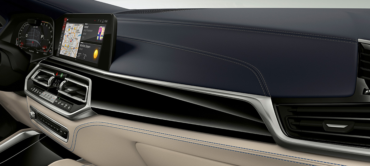 BMW X6 M Individual F96 2020 interiér BMW X6 M F96 2020 interiér Interiérové lišty Piano Finish Black