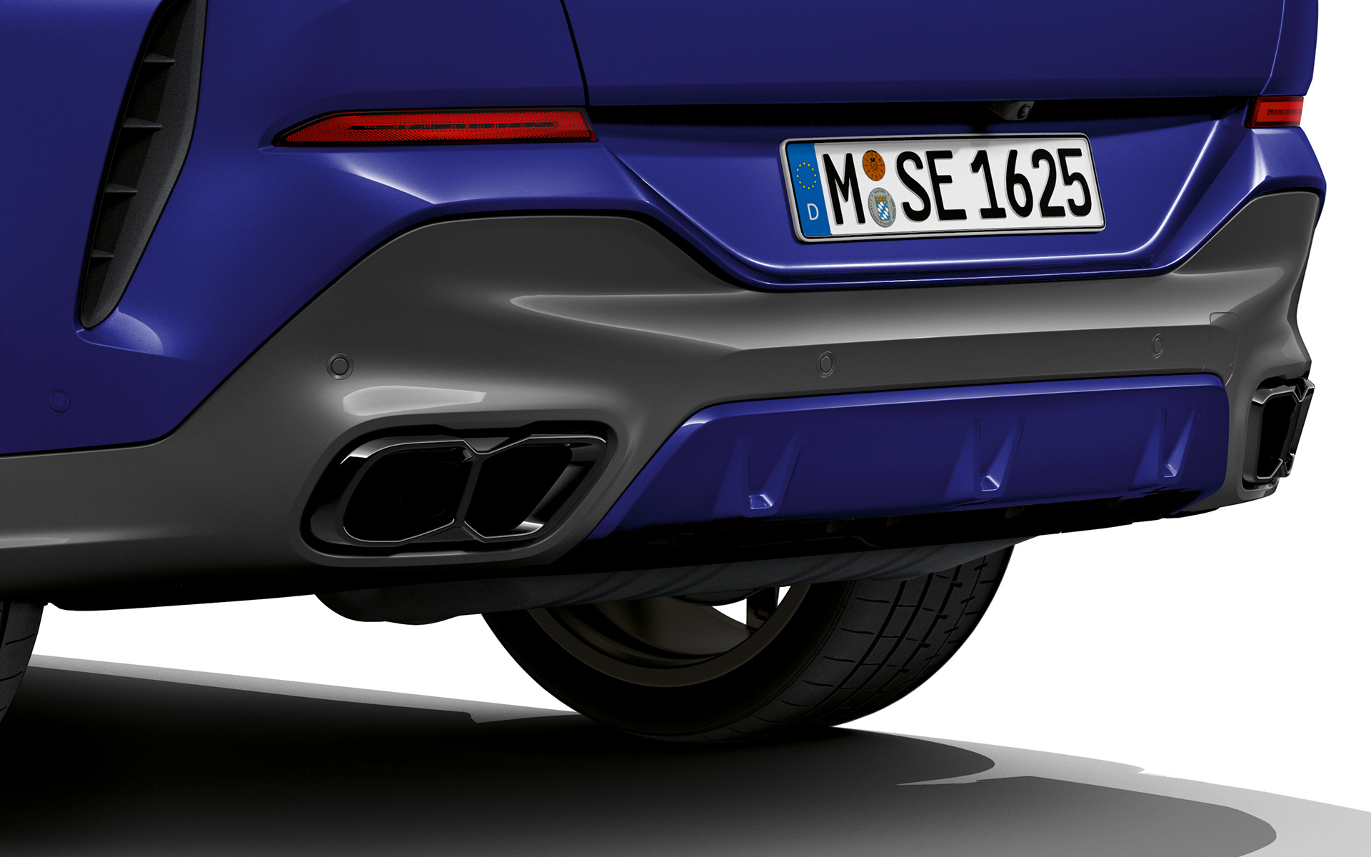 BMW X6 M60i xDrive G06 MP výfukový systém BMW X6 M60i xDrive G06 MP výfukový systém detailný pohľad