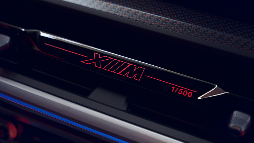 BMW XM G09 Label Red BMW XM G09 Label Red kokpit