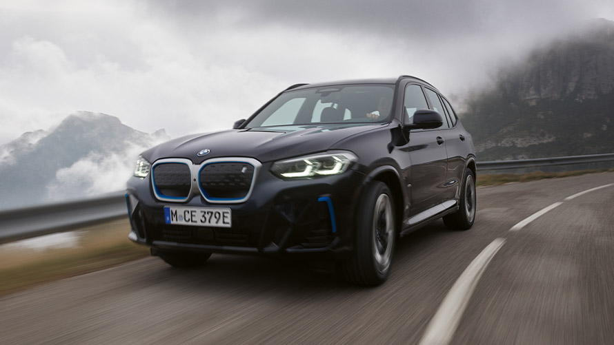 BMW iX3 G08 prvá generácia bočný pohľad statický Modely BMW X BMW iX3 G08 prvá generácia bočný pohľad statický