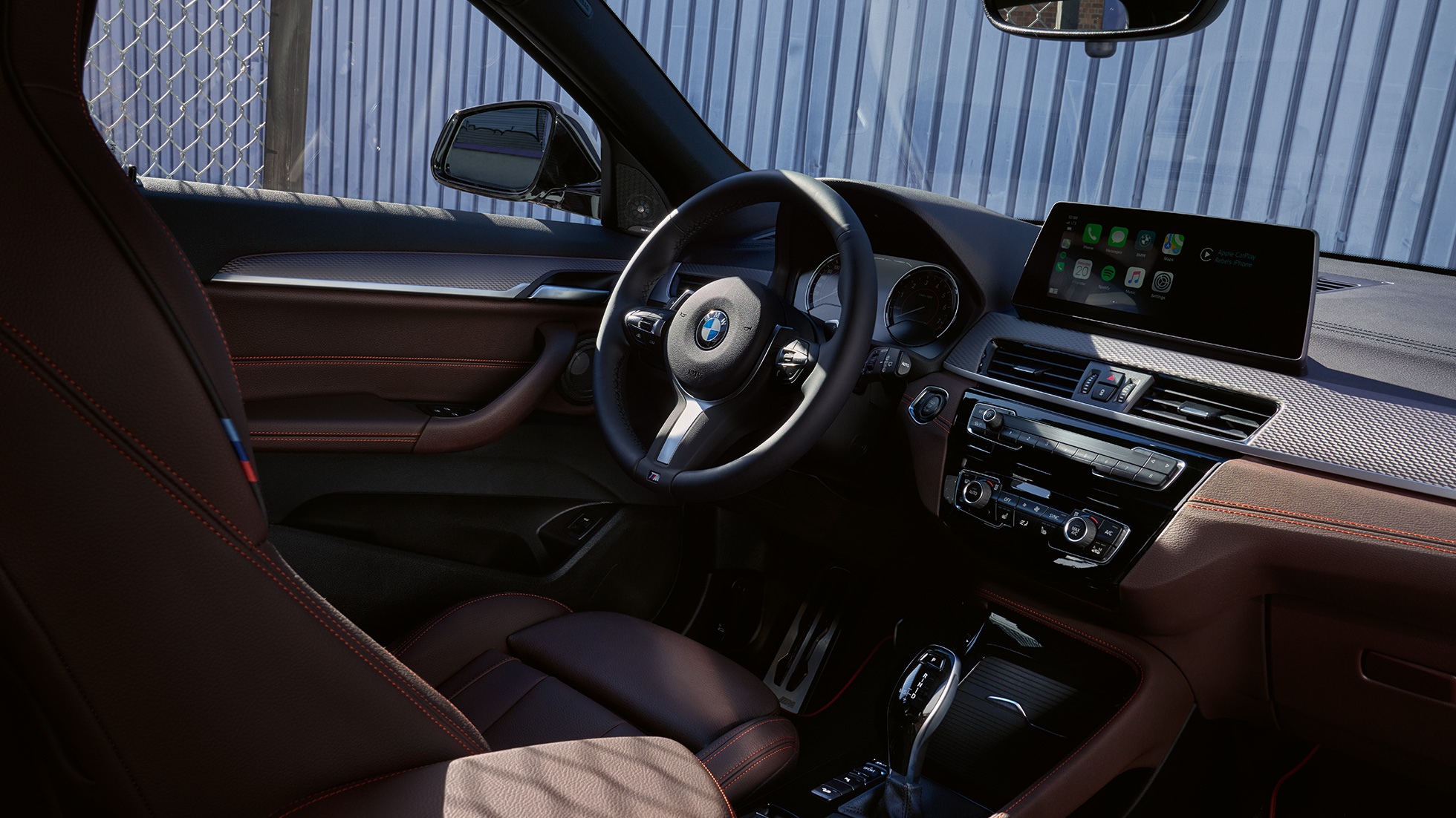 Kokpit BMW X2 F39 BMW X2 2018 F39 kokpit interiér