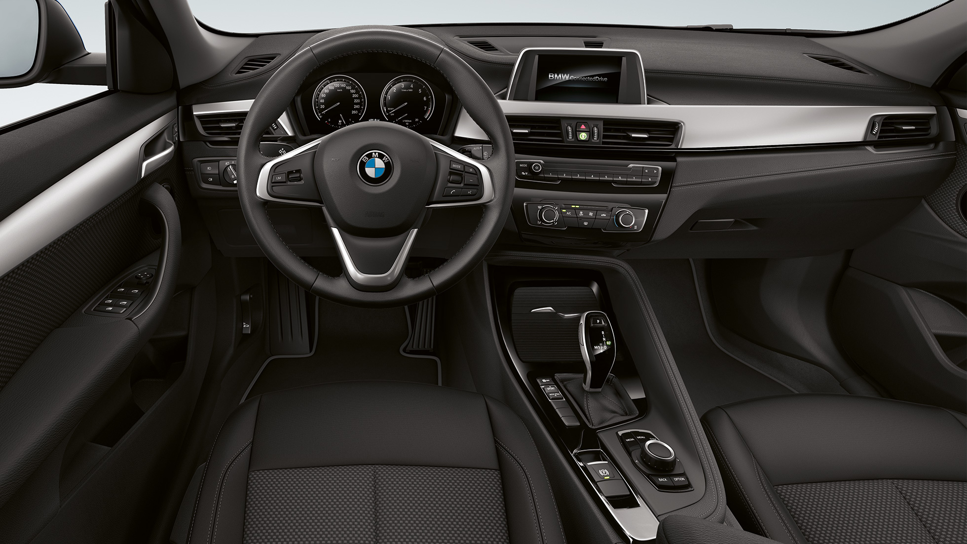 Kokpit BMW X2 sDrive20i Model Advantage BMW X2 sDrive20i Model Advantage 2018 F39 interiér kokpit