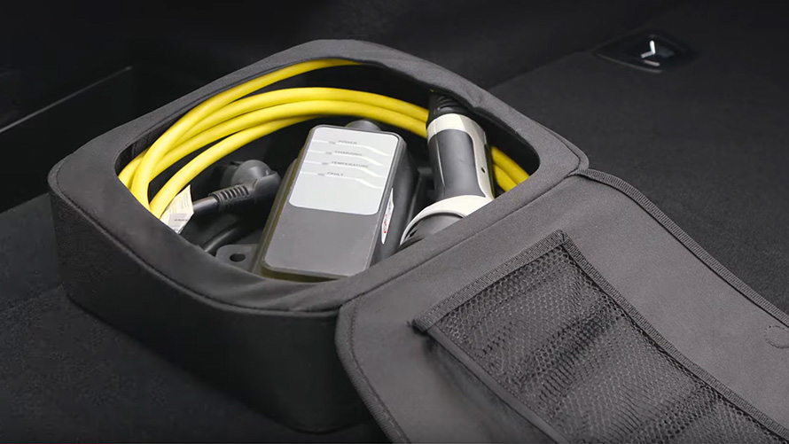 Príslušenstvo pre nabíjanie BMW plug-in hybridu v taške Príslušenstvo pre nabíjanie BMW plug-in hybridu v taške detailný pohľad