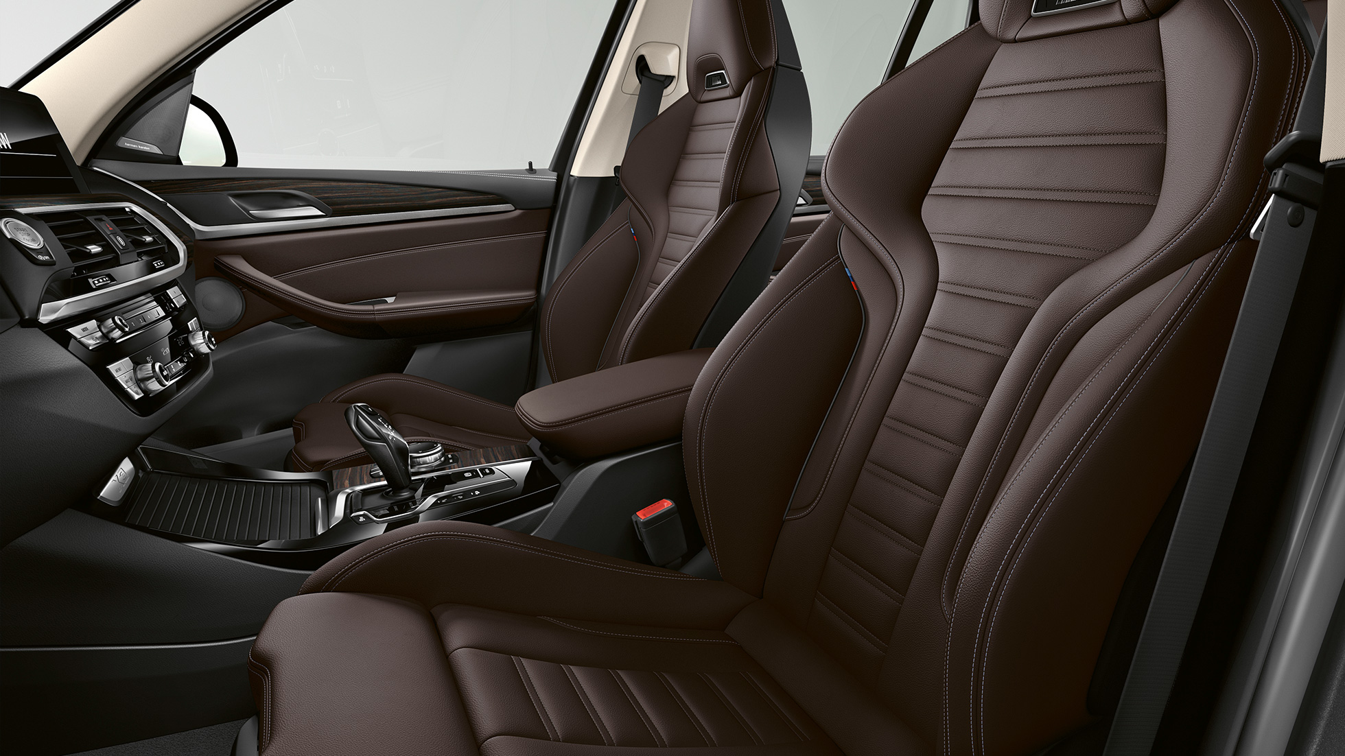 BMW X3 M40i, model xLine, sedadlá BMW X3 M40i, model xLine, sedadlá