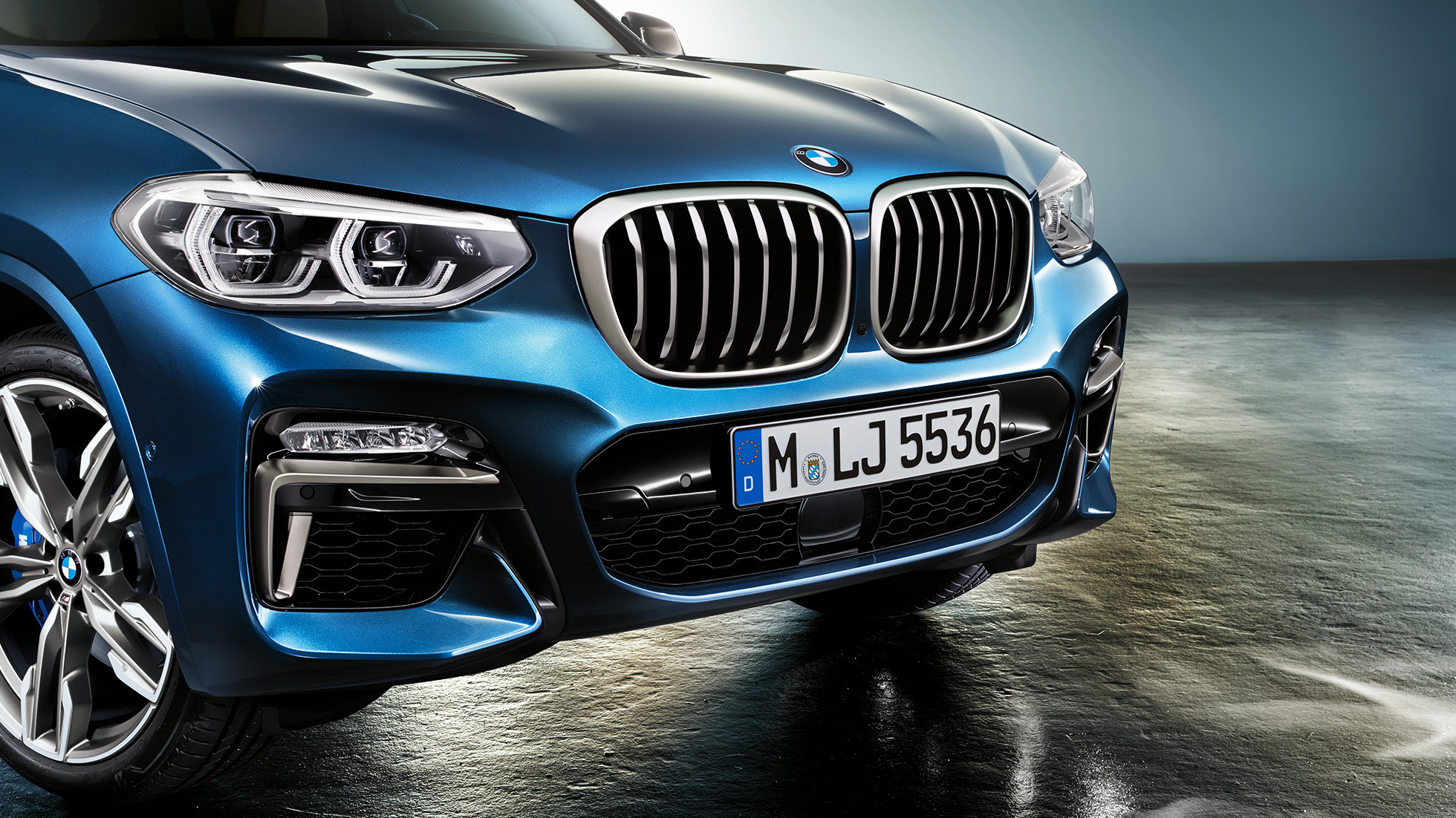 BMW X3 M40i, predný nárazník a mriežka chladiča BMW X3 M40i, predný nárazník a mriežka chladiča