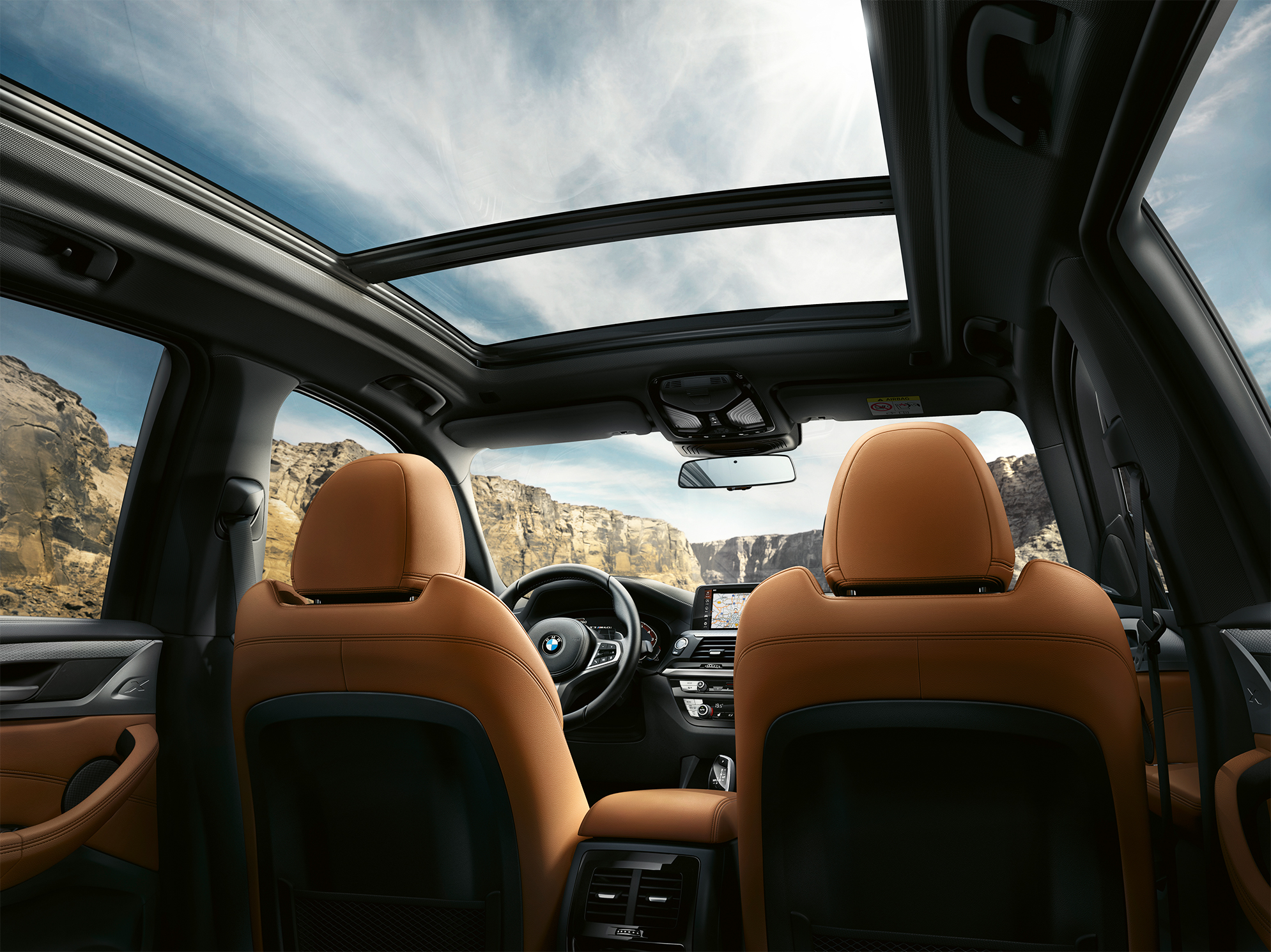 BMW X3 M40i, interiérová snímka kokpitu BMW X3 M40i, interiérová snímka kokpitu