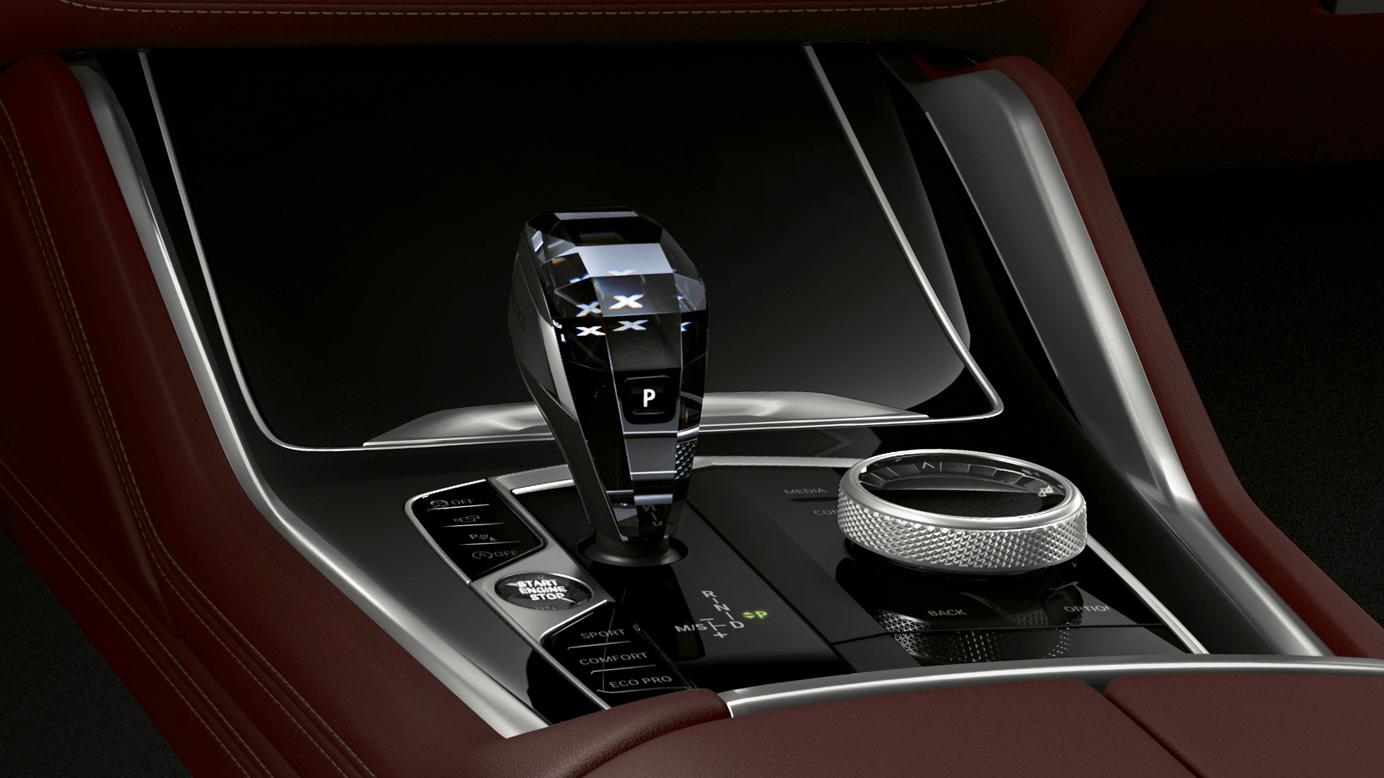 BMW X6 s BMW Individual, stredová konzola. BMW X6 interiér s BMW Individual so zameraním na stredovú konzolu.