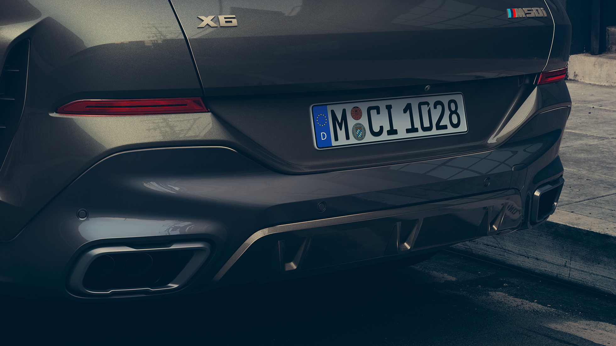 M Sport výfukový systém BMW X6. Detailný záber na M Sport výfukový systém BMW X6.