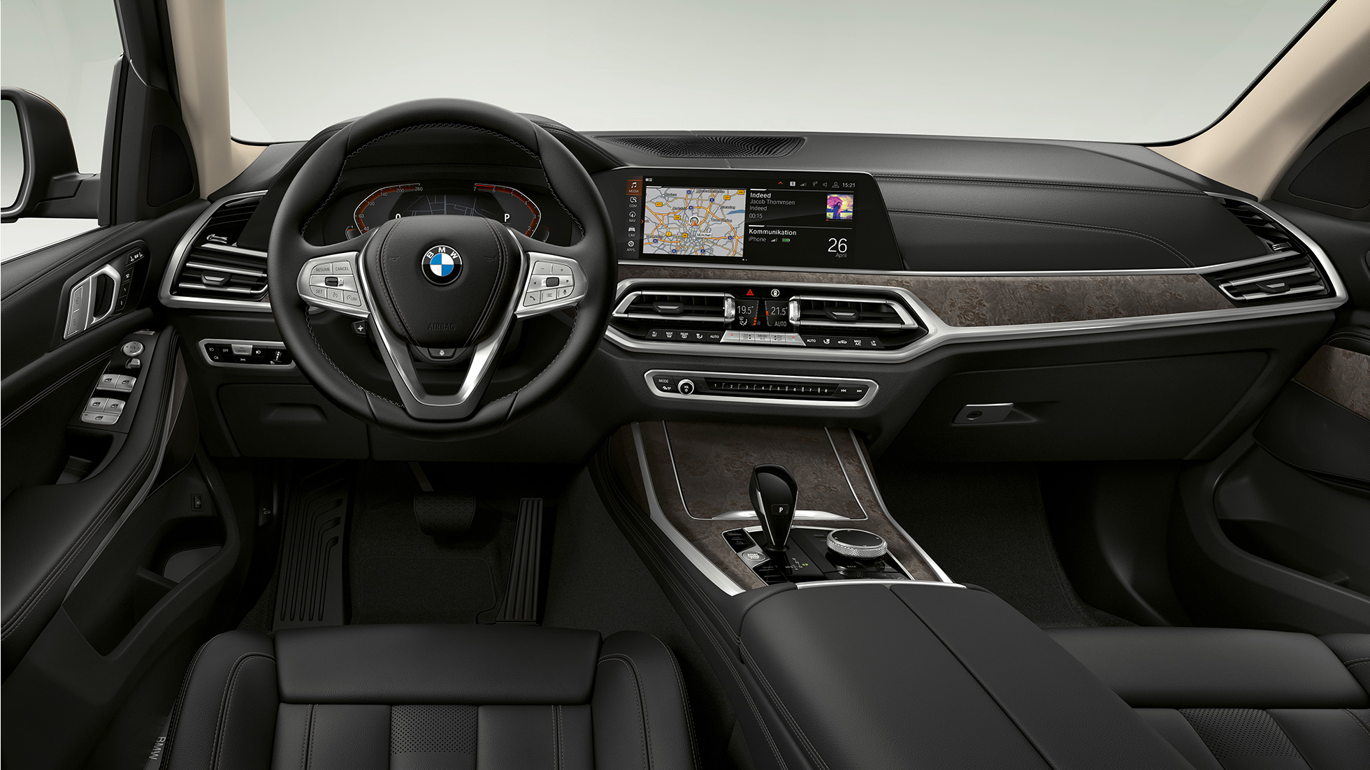 BMW X7, kokpit Predný detail kokpitu vodiča BMW X7