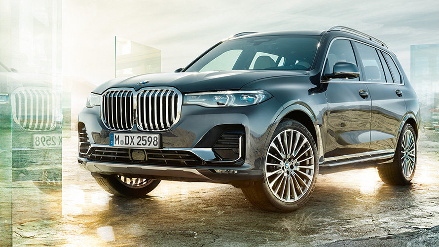 BMW X7 2019 G07 Arctic Grey predobočný pohľad statický BMW X7 2019 G07 Arctic Grey predobočný pohľad statický