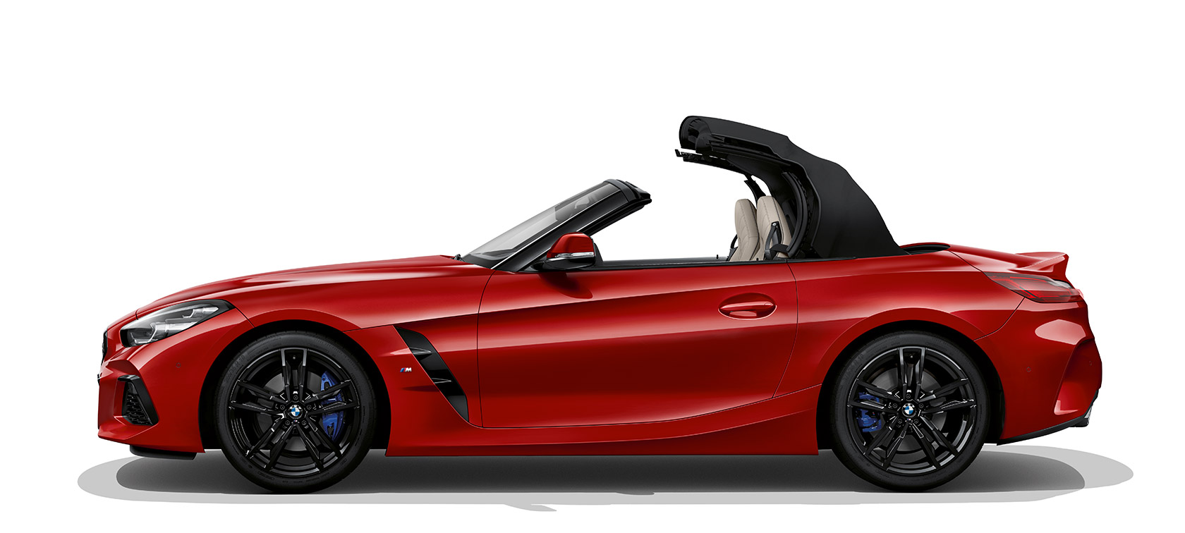 Bočný záber na BMW Z4 Roadster Bočný záber na BMW Z4 Roadster, strecha sa otvára