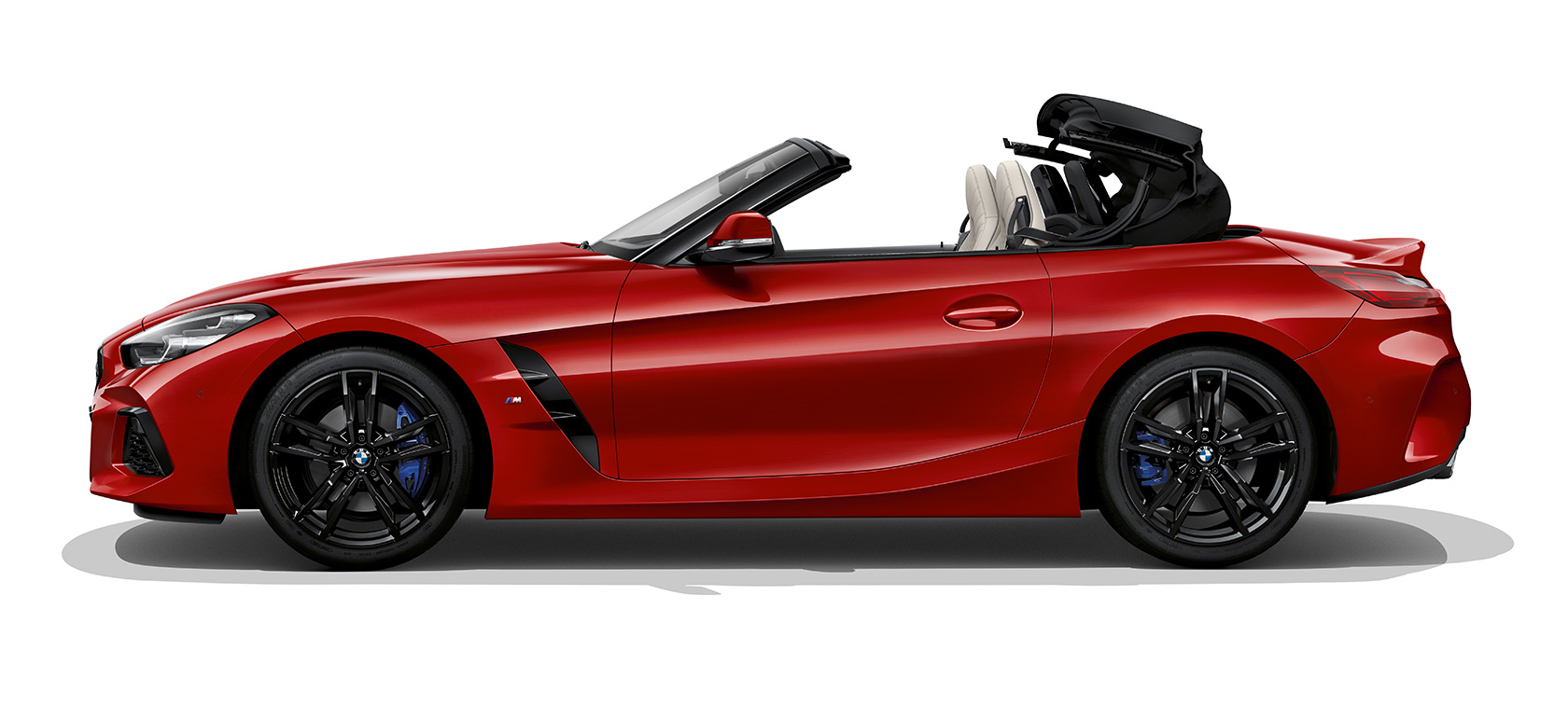 Bočný pohľad na BMW Z4 Roadster (G29) Bočný pohľad na BMW Z4 Roadster (G29), strecha sa otvára