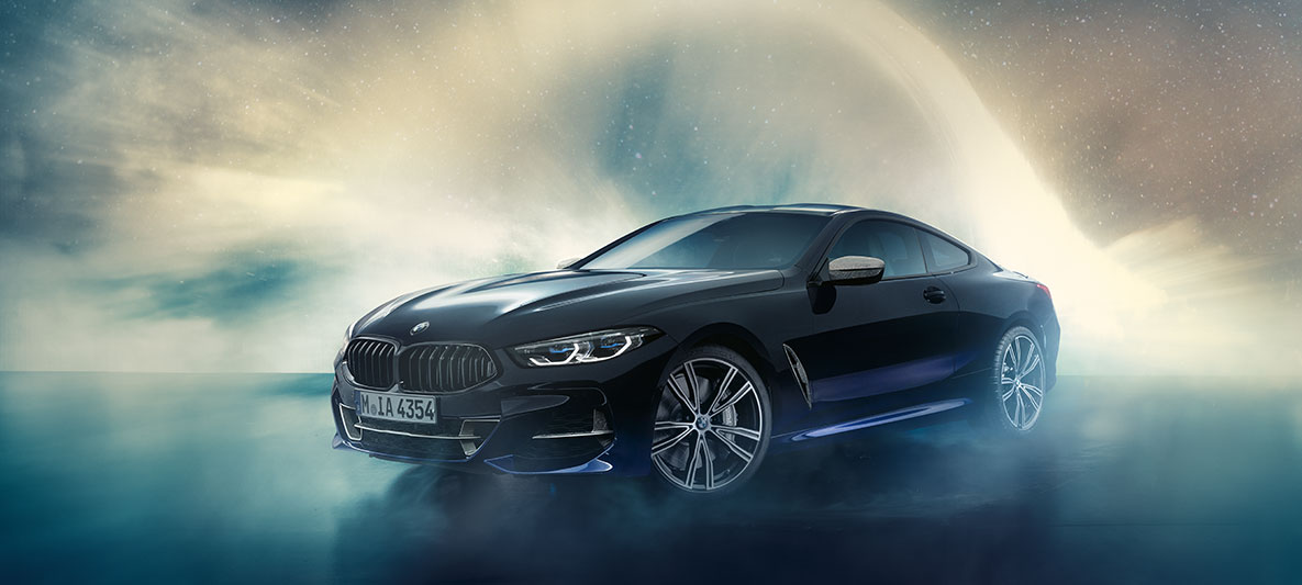 BMW Individual M850i NIGHT SKY, trojštvrťová predná časť BMW Individual M850i NIGHT SKY v trojštvrťovom prednom pohľade
