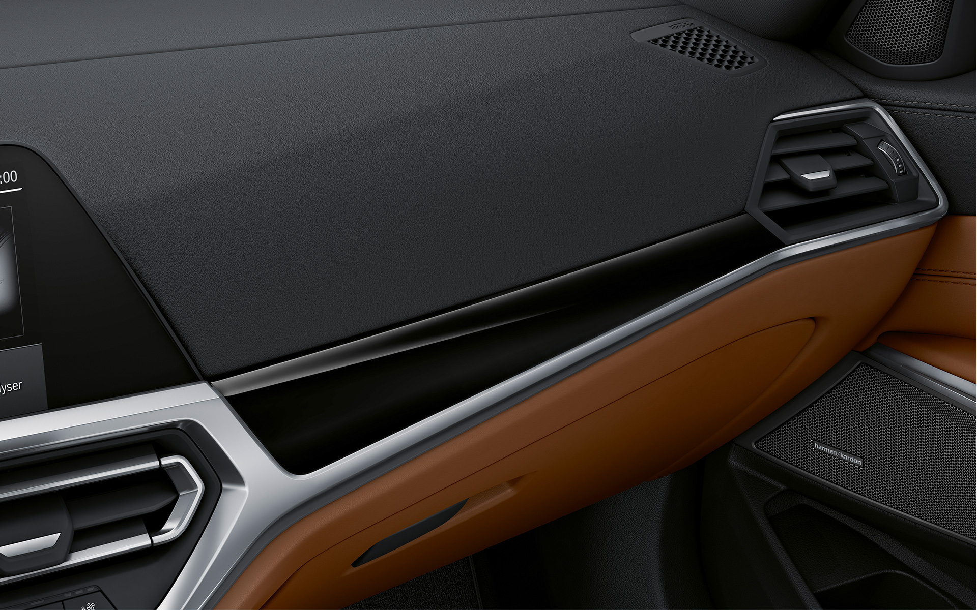 BMW Individual interiérové lišty Piano Finish Black detailný pohľad BMW Individual interiérové lišty Piano Finish Black detailný pohľad