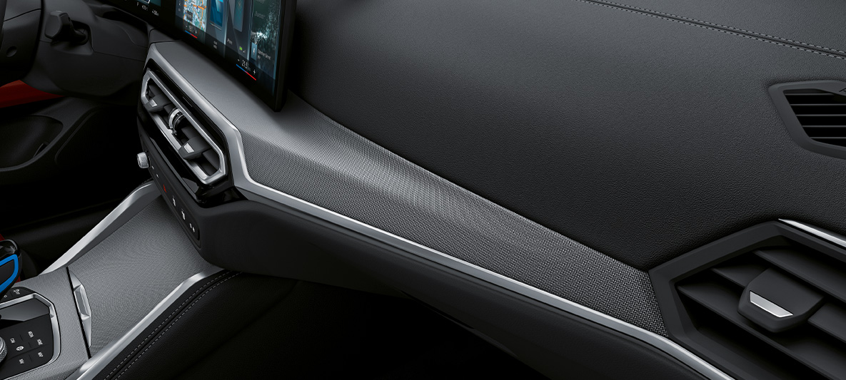 BMW Individual interiérové lišty Aluminium Fabric vysokolesklé BMW Individual interiérové lišty Aluminium Fabric vysokolesklé