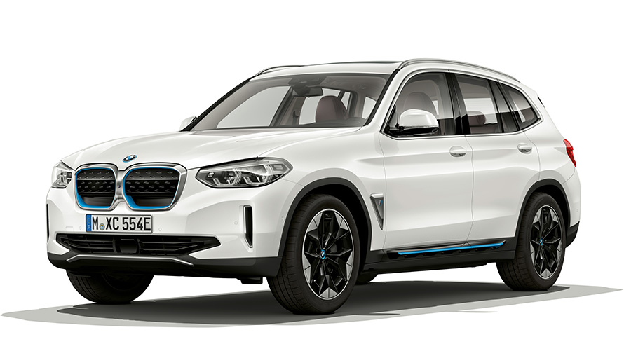 BMW iX3 štúdiový záber BMW iX3 štúdiový záber predobočný pohľad