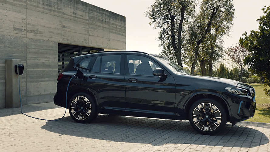Elektrické automobily BMW BMW iX3 nabíjanie doma video Elektrické automobily BMW BMW iX3 nabíjanie doma video