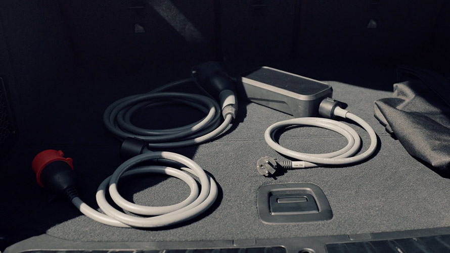 Elektrické automobily BMW iX3 nabíjanie doma Flexibilná rýchlonabíjačka video Elektrické automobily BMW iX3 nabíjanie doma Flexibilná rýchlonabíjačka video
