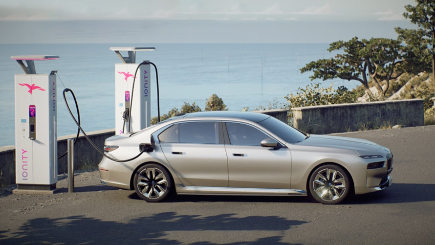 BMW electric cars BMW G70 home charging video BMW electric cars BMW G70 home charging video