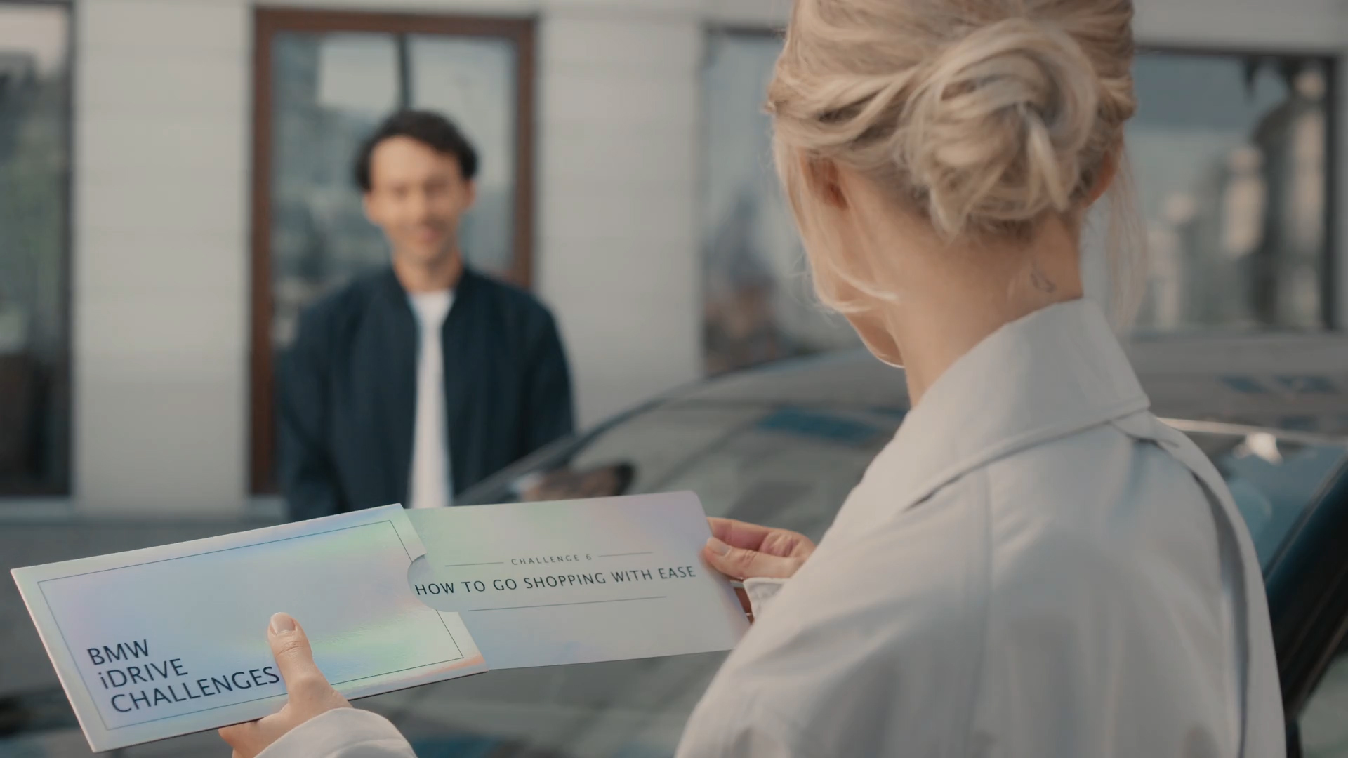 BMW iDrive Challenge Shopping BMW iDrive Challenge Shopping G70 obálka s výzvou