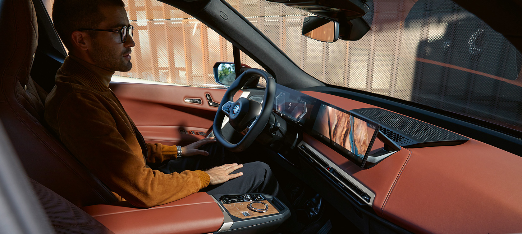 BMW iDrive BMW iDrive priekopnícka koncepcia ovládania od BMW ConnectedDrive