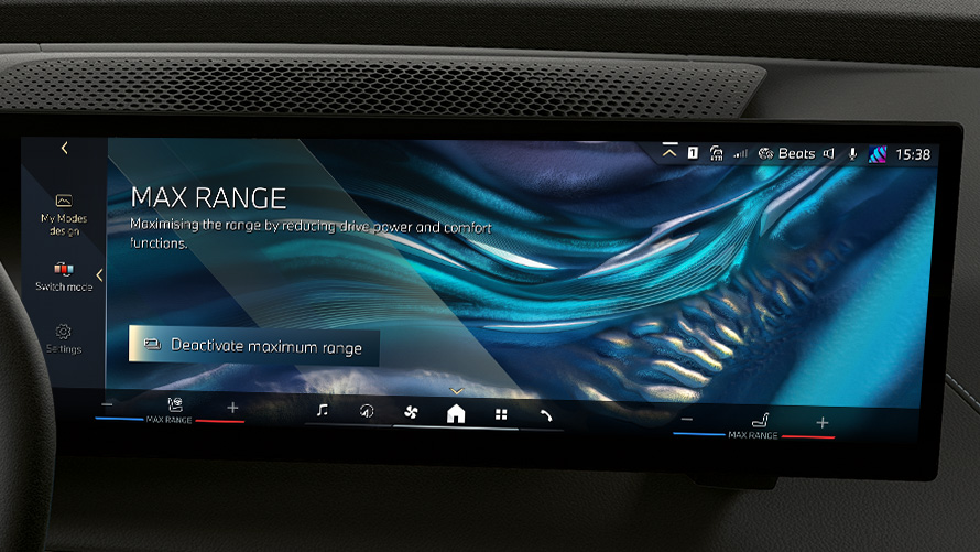Max Range na Centrálnom informačnom displeji Remote Software Upgrade Max Range na Centrálnom informačnom displeji