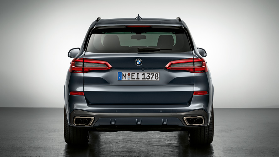 Pancierované vozidlá BMW diskrétnosť a anonymnosť bezpečnostných opatrení zadný pohľad Pancierované vozidlá BMW diskrétnosť a anonymnosť bezpečnostných opatrení zadný pohľad
