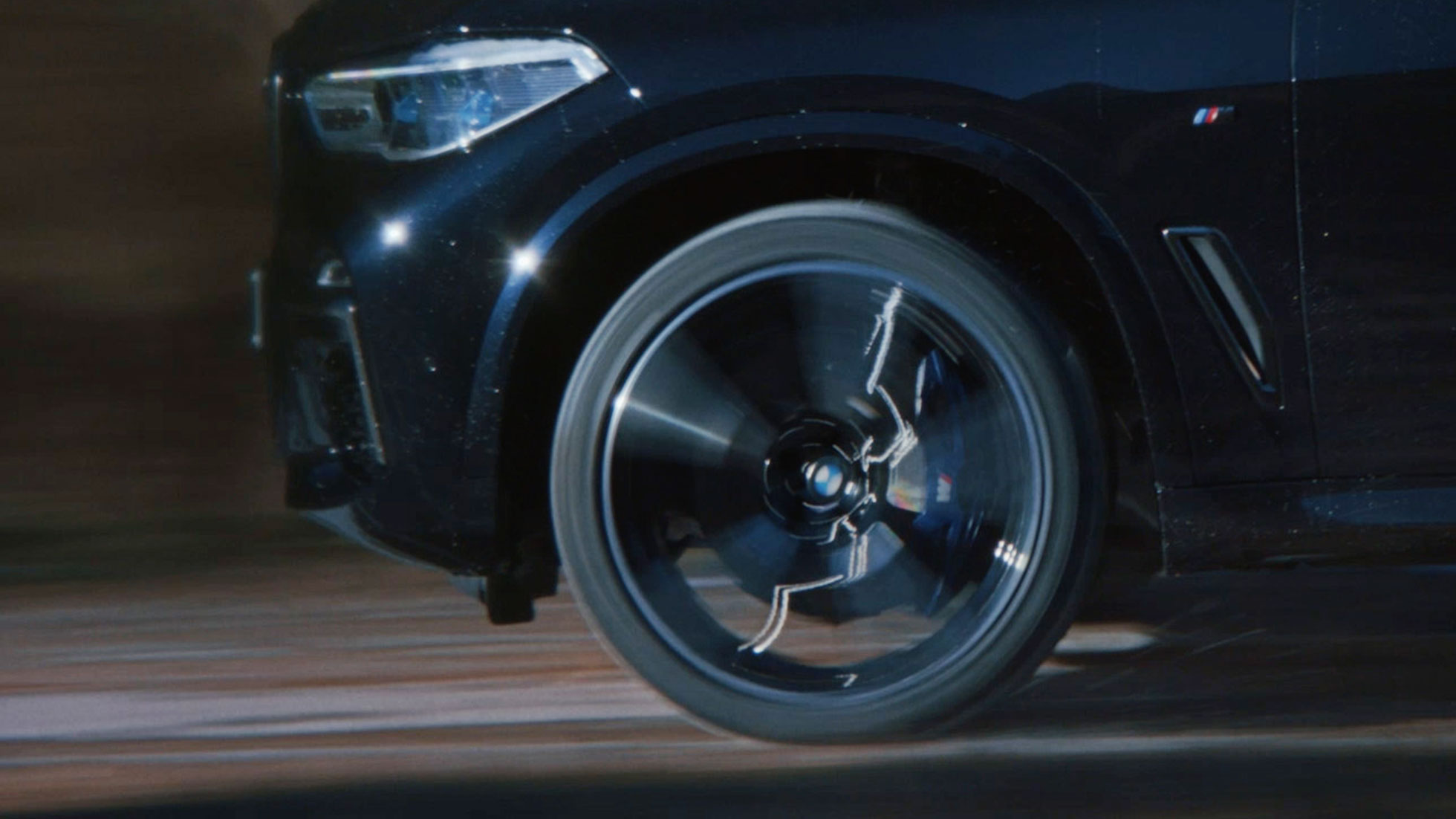 Otáčajúci sa disk kolesa s blatníkom, BMW M Otáčajúci sa disk kolesa s blatníkom, BMW M