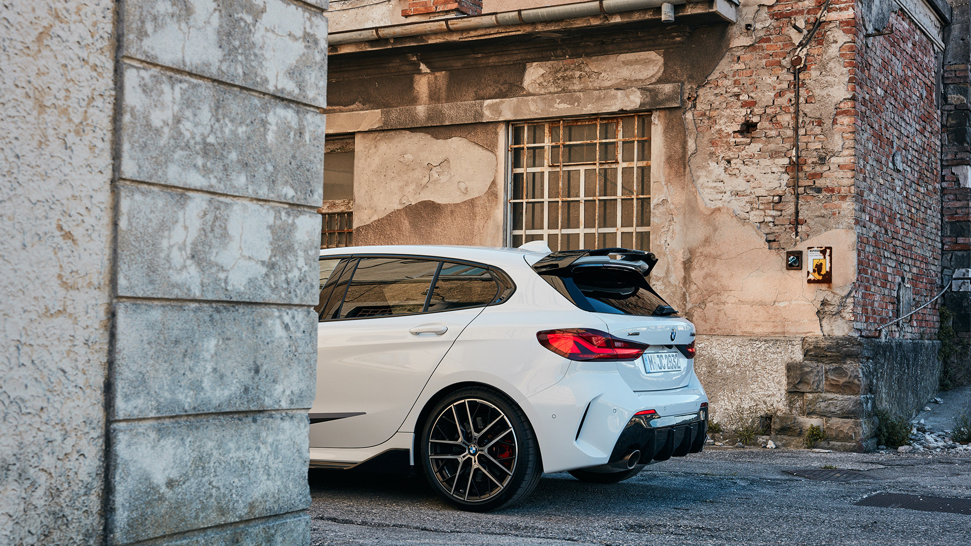 BMW M135i xDrive M Performance dizajn 08 BMW radu 1 BMW M135i xDrive M Performance dizajn 08