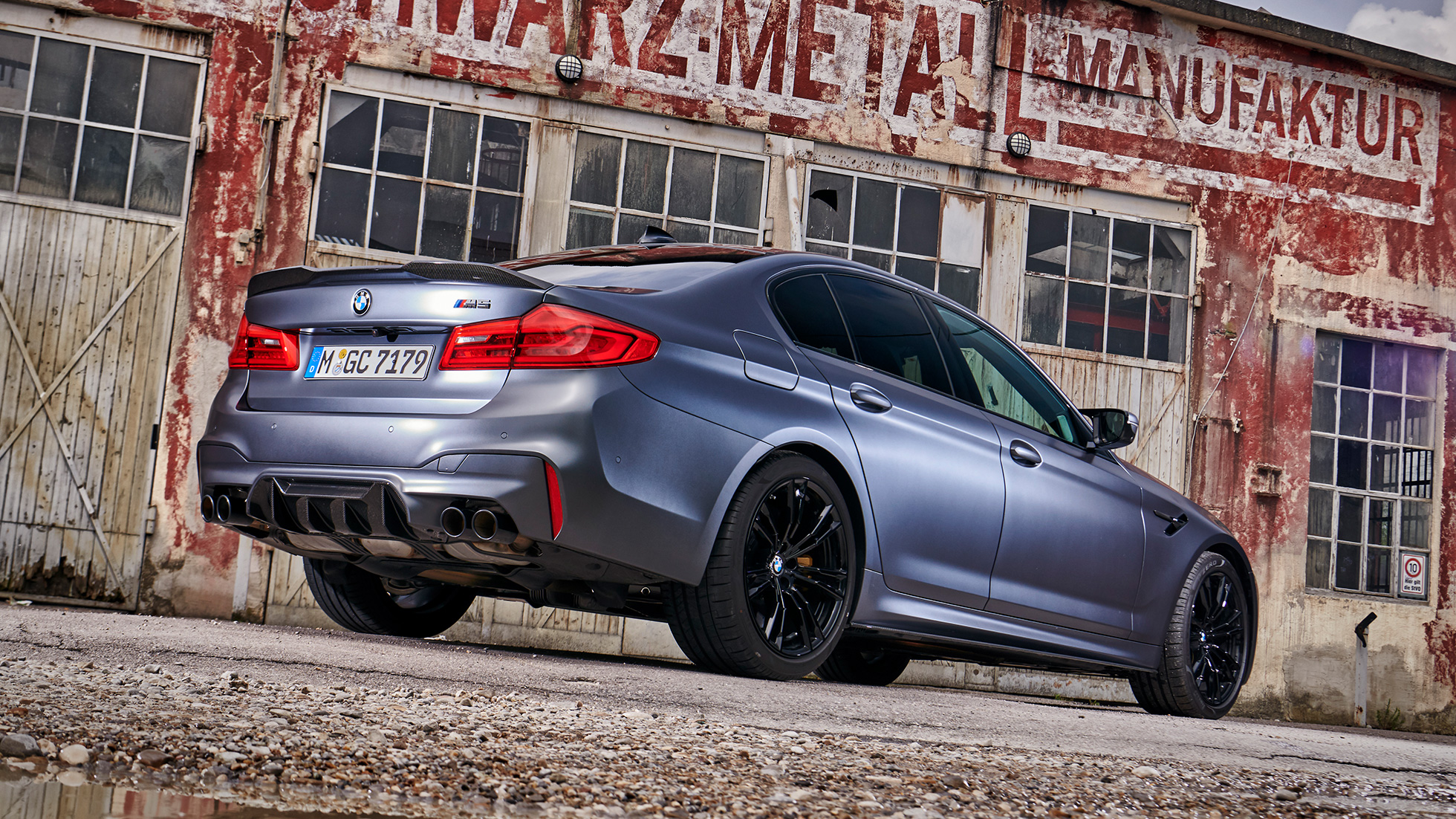 BMW M Performance zadný spojler Pro, karbónový. BMW M Performance zadný spojler Pro, karbónový
