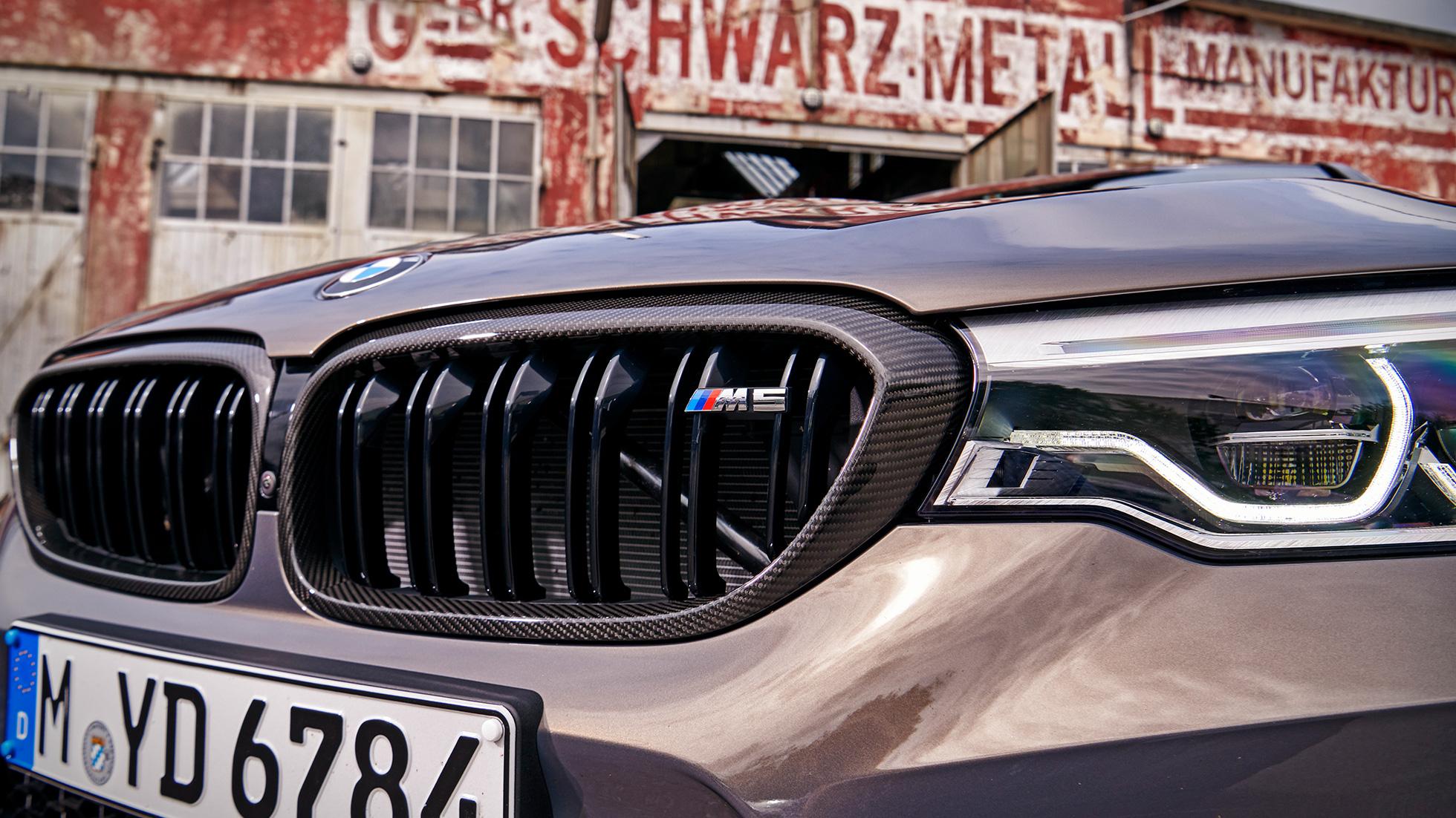 BMW M Performance mriežka chladiča, karbónová BMW M Performance mriežka chladiča, karbónová