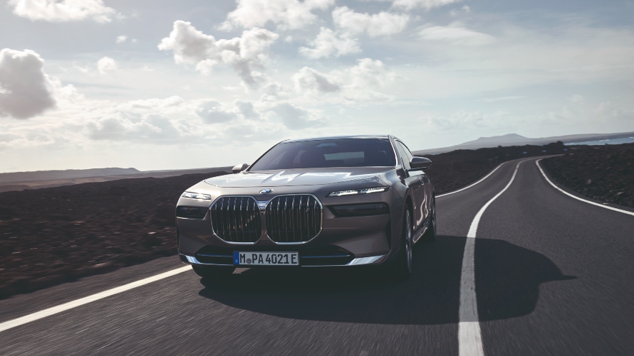 BMW i7. BMW i7.