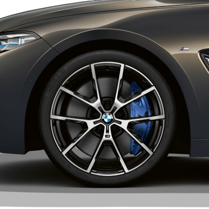 BMW M850i xDrive, metalíza Dravit Grey, 20“ disky z ľahkej zliatiny Y-spoke 728 M. BMW M850i xDrive, metalíza Dravit Grey, 20“ disky z ľahkej zliatiny Y-spoke 728 M.